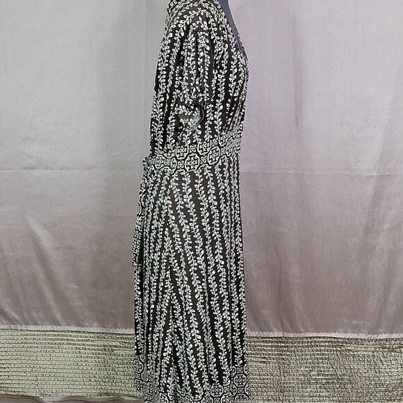 APT. 9 Brown and Cream Floral Midi Dress Size PXL - Picture 5 of 8